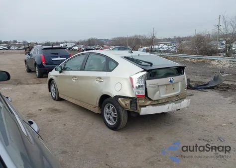 2010 Toyota Prius I/Ii/Iii/Iv/V z USA, uszkodzony, nr VIN JTDKN3DUXA0025837